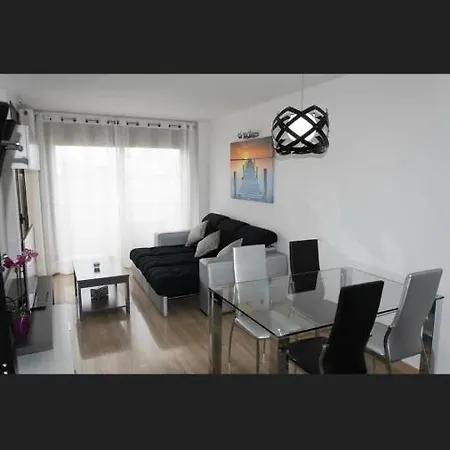 Apartamento Blanco Negro Playa *