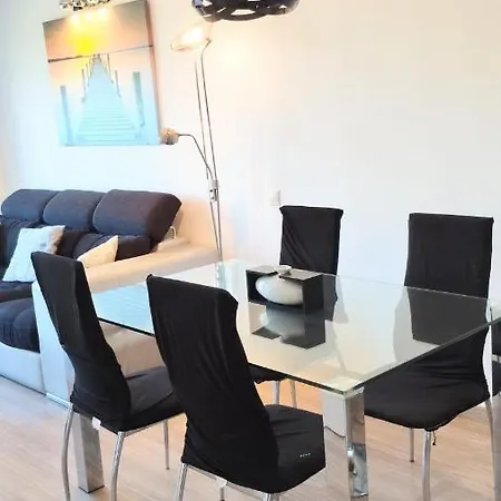 Apartamento Blanco Negro Playa *